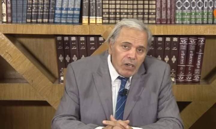 الأستاذ كمال عمران